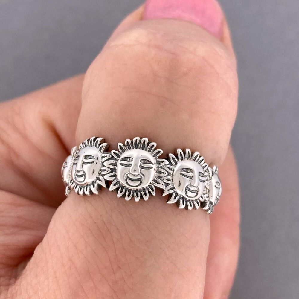 Sun Faces Band Sterling Silver Ring Size 5.5